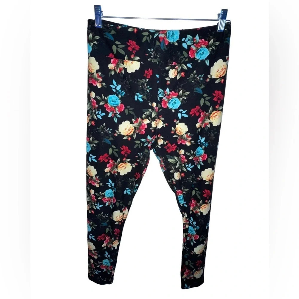 LuLaRoe Womens Leggings OS Black Panther Cats Hidden Floral Roses Size T/C